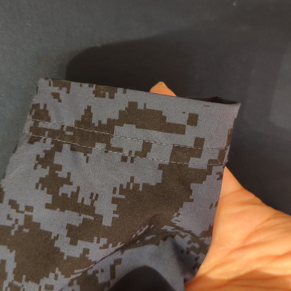 Adidas Golf Sweatshirt size Small - Picture 7 of 8